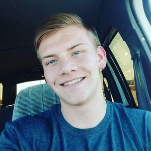 Meet your Posher, Ashton